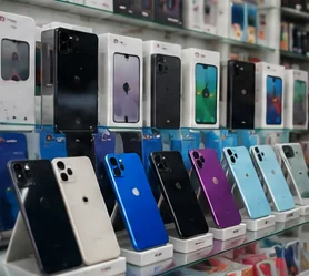 Phones & Accessories